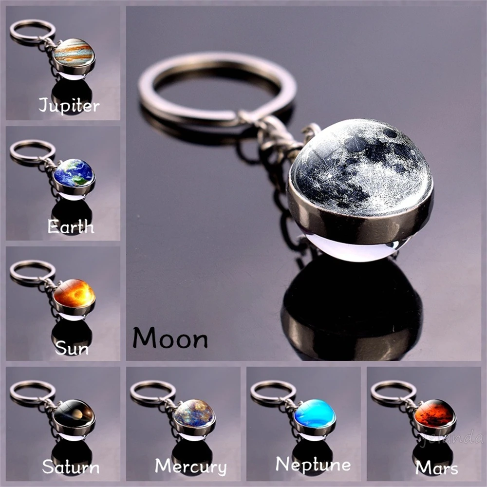 Glow In The Dark Key Chain Pla - Retro Gaming Keychain review and price